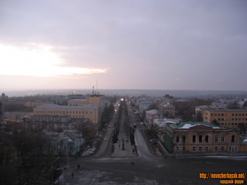 Новочеркасск: Вид с собора. Платовский проспект