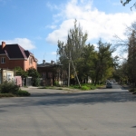 Начало улицы Михайловской, вид с площади Чапаева