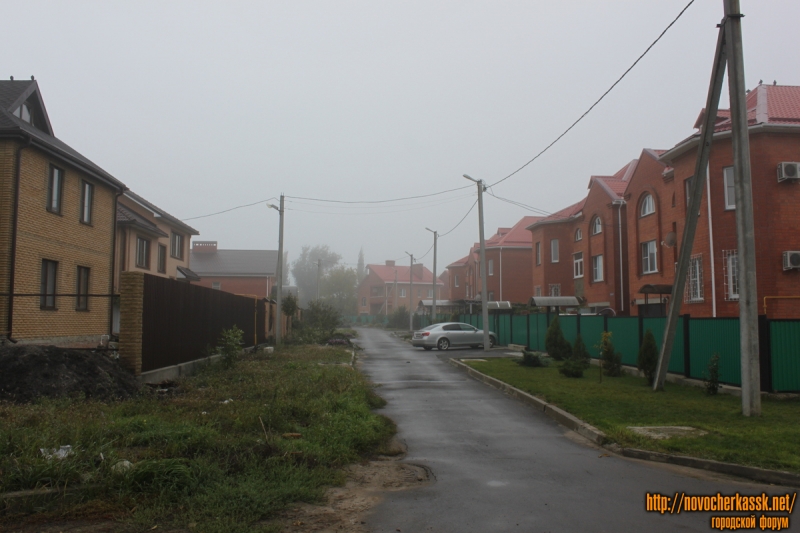 Новочеркасск: Сибирский переулок, вид с улицы Казачьей
