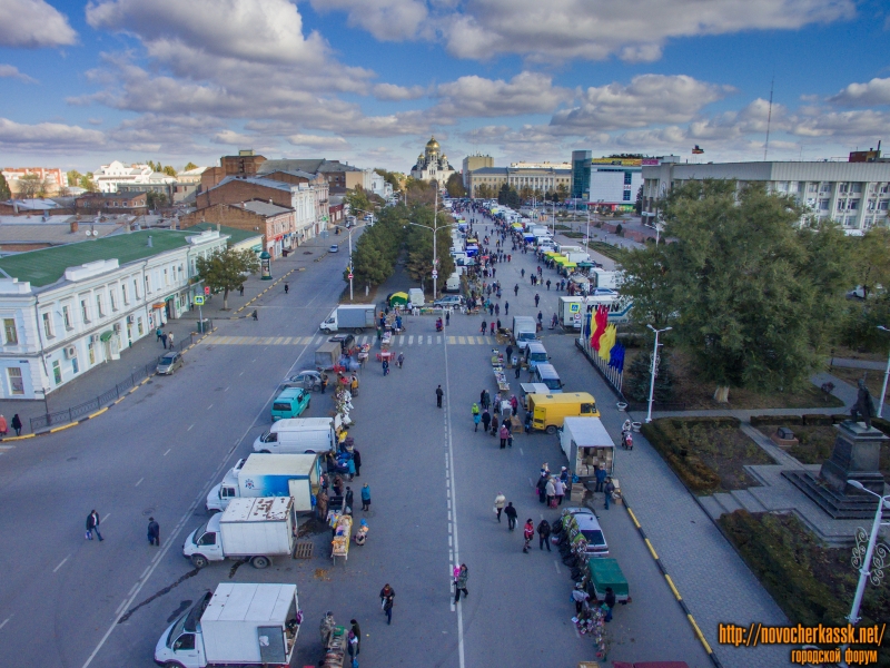 Новочеркасск: Ярмарка на Платовском, 31 октября