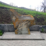 Памятник жертвам катастрофы на Чернобыльской АЭС