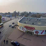 Магазин «Ассорти» в створе улиц Петрова и Гагарина. Хотунок