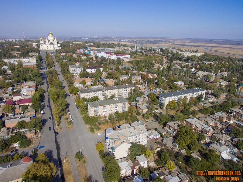 Новочеркасск: Жилые кварталы между Красным спуском и проспектом Ермака